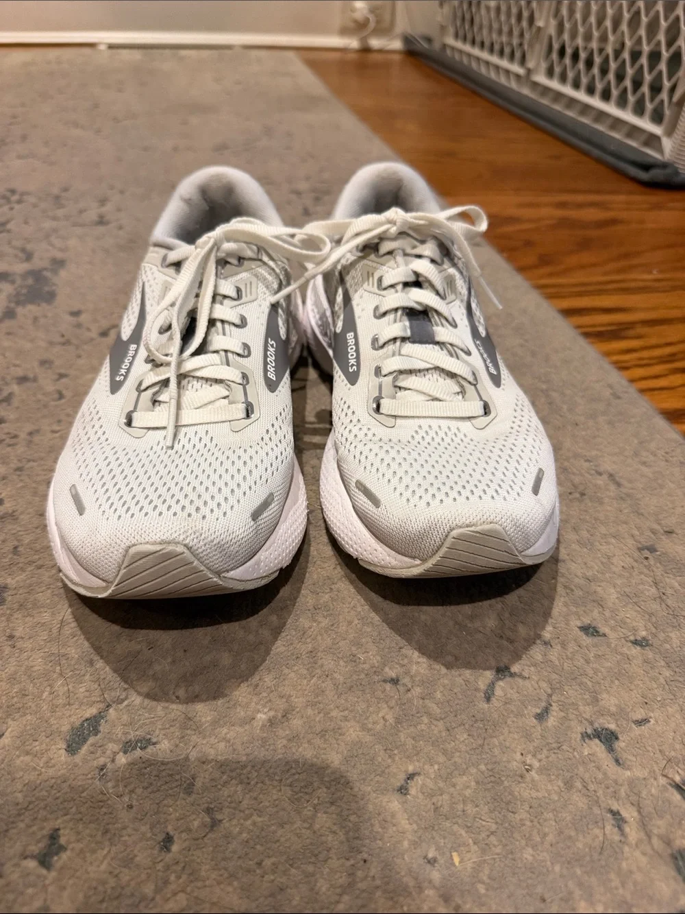 Brooks Women's Athletic Running Shoes in Light Gray and White